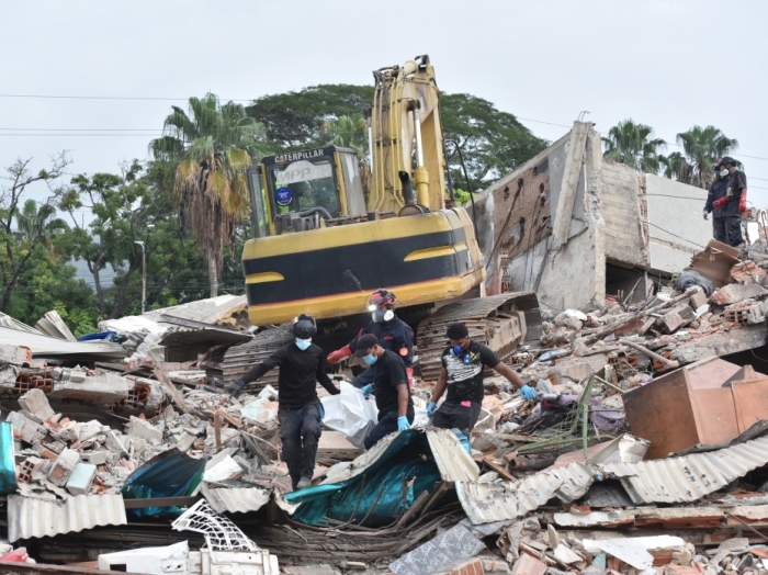 哥伦比亚7.5级强震已致111人死亡